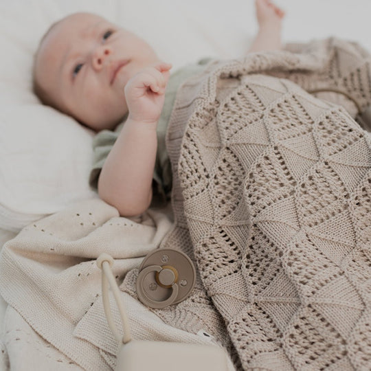 BIBS Knitted Blanket Wavy | Vanilla | Torgunns Barneklær AS