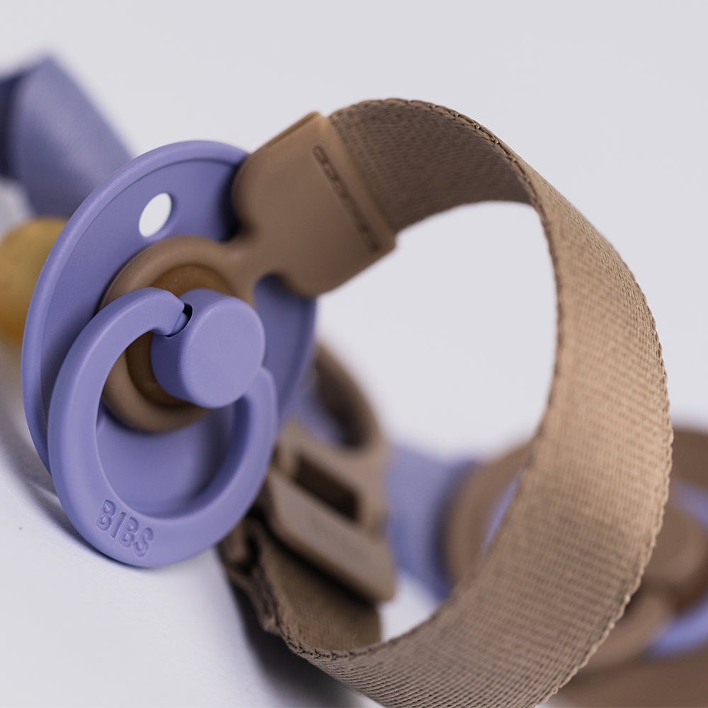 BIBS | Pacifier Clip Loop - Dark Oak | Torgunns Barneklær AS