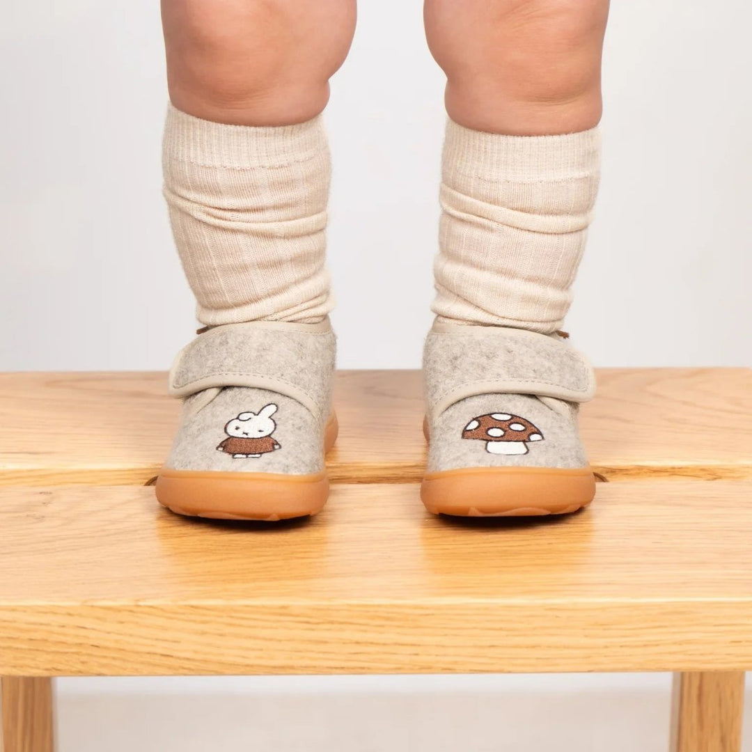 bisgaard x miffy Barefoot Basic - Sand | Torgunns Barneklær AS