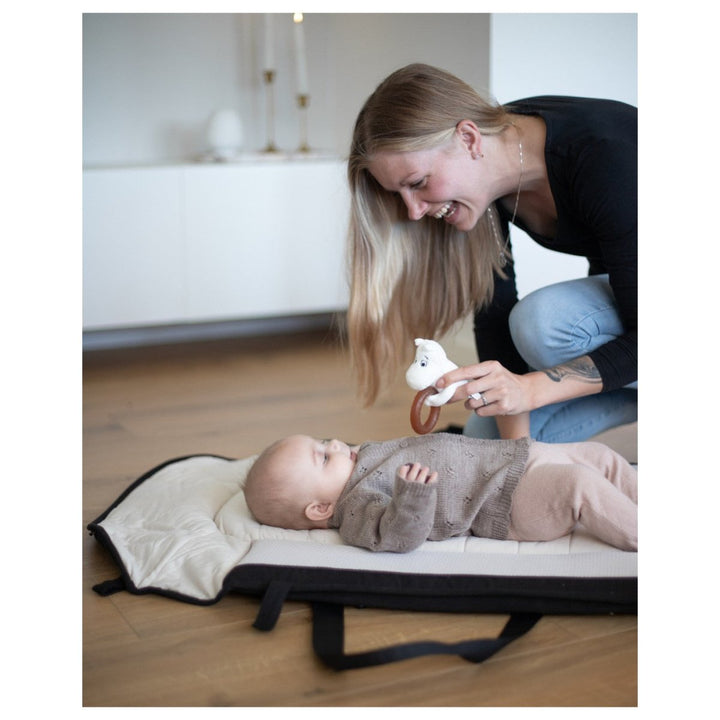 Easygrow | Favn 2 carrynest® - Sand | Torgunns Barneklær AS