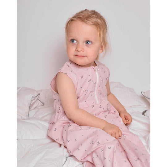 Easygrow | Nattpose Lett - Blomsterprint Rosa | Torgunns Barneklær AS