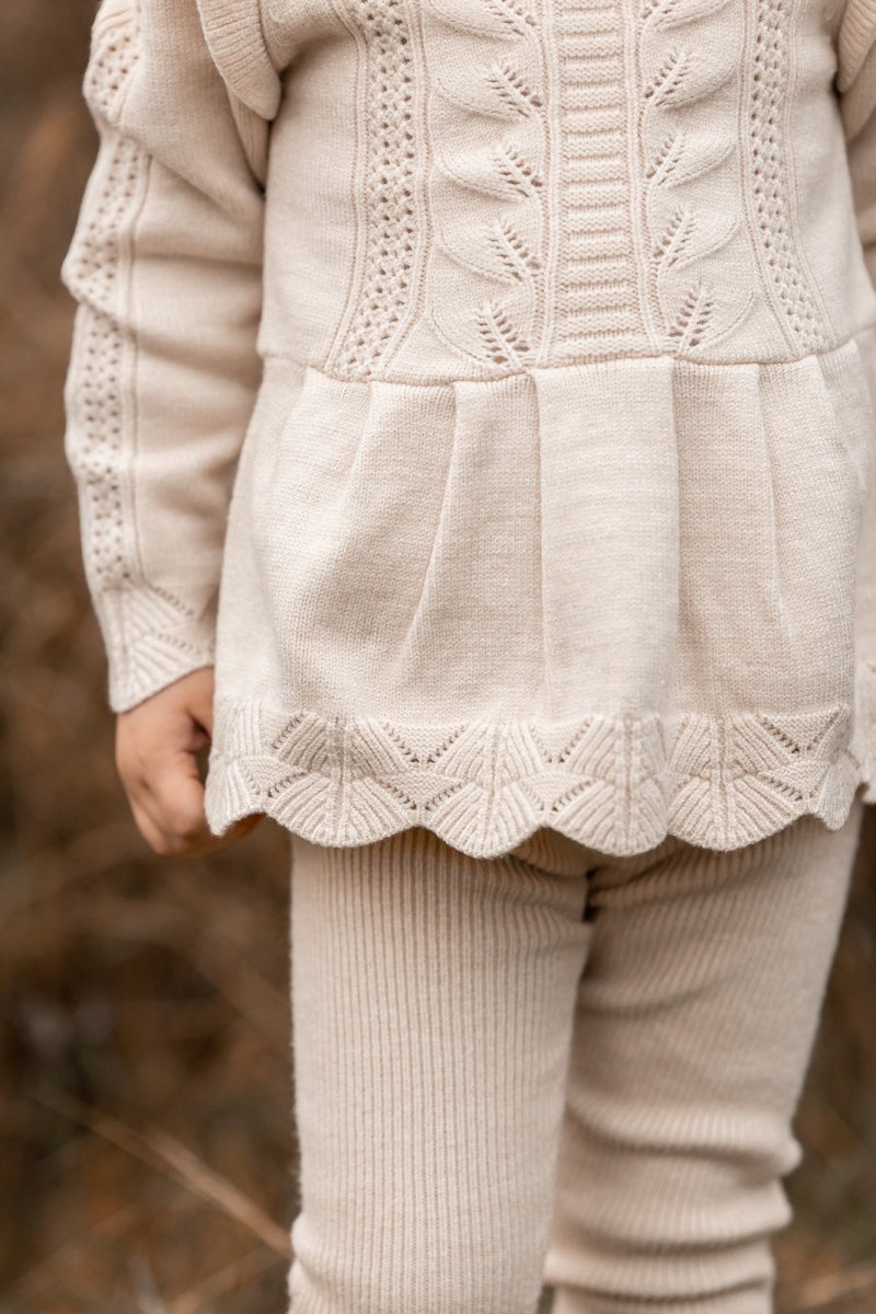 Fliink | ALILLY Peplum Pullover - Sandshell | Torgunns Barneklær AS