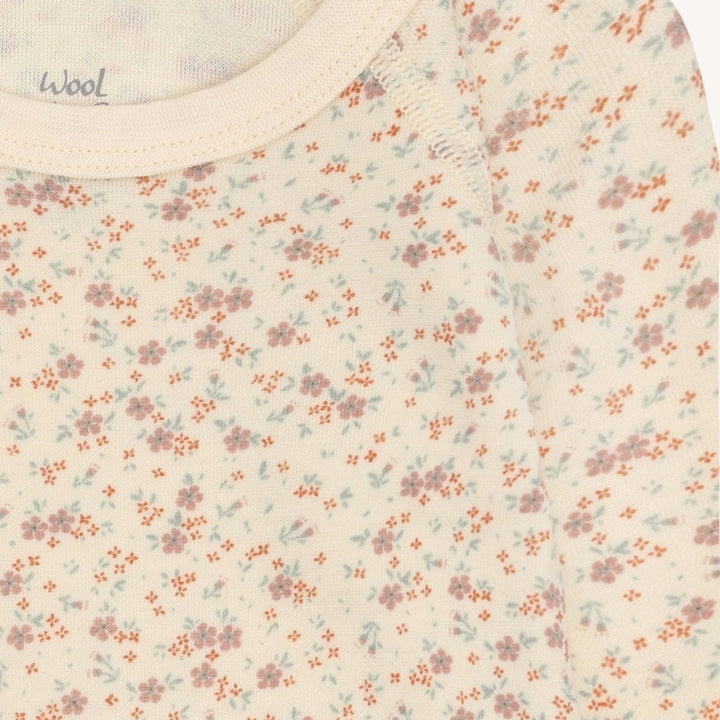 Hust &amp; Claire | Baloo Wrap Tiny Omslagsbody Ull/Bambus – Offwhite | Torgunns Barneklær AS