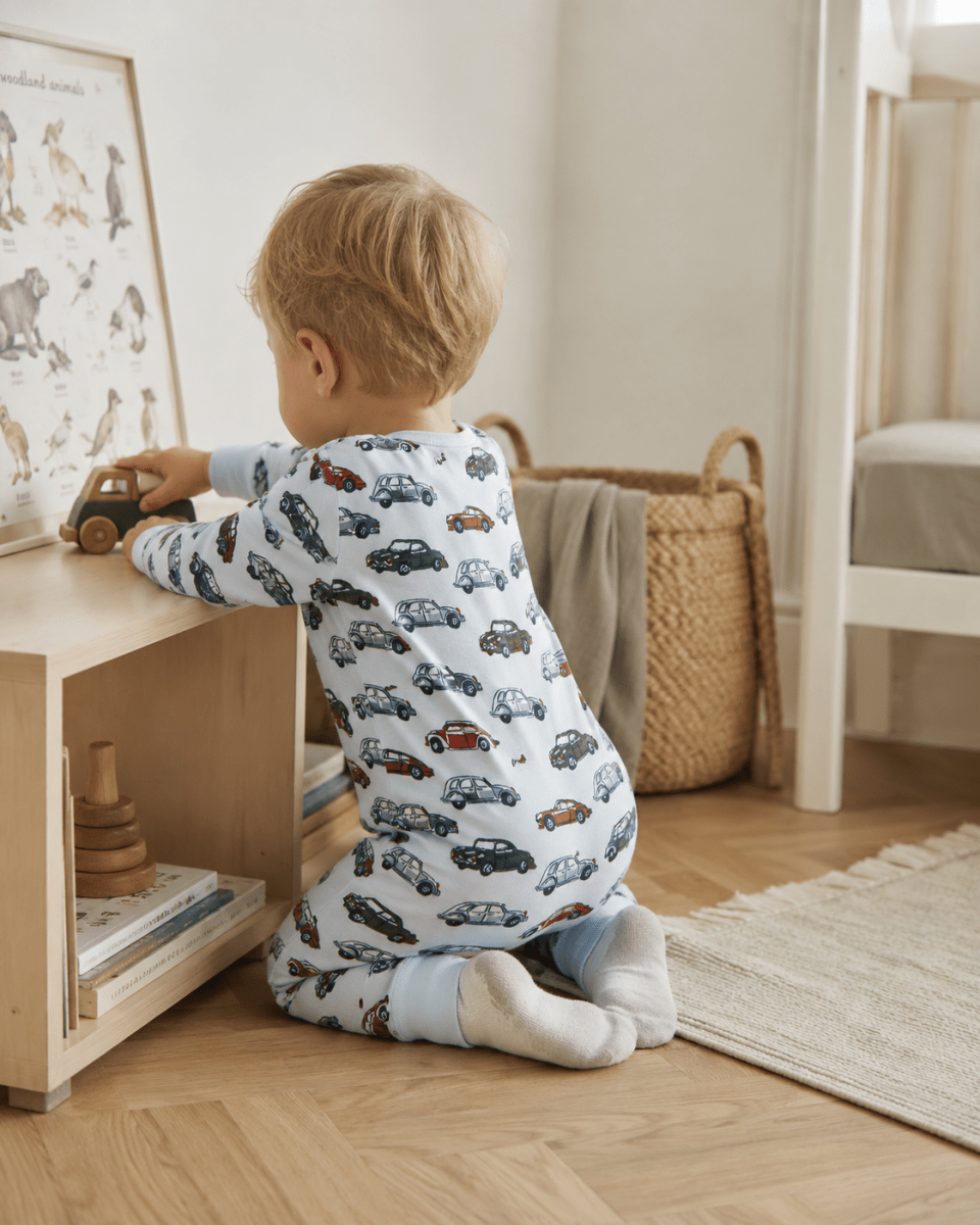 Hust &amp; Claire | Mobi Cars Pysj Merinoull – Baby Blue | Torgunns Barneklær AS