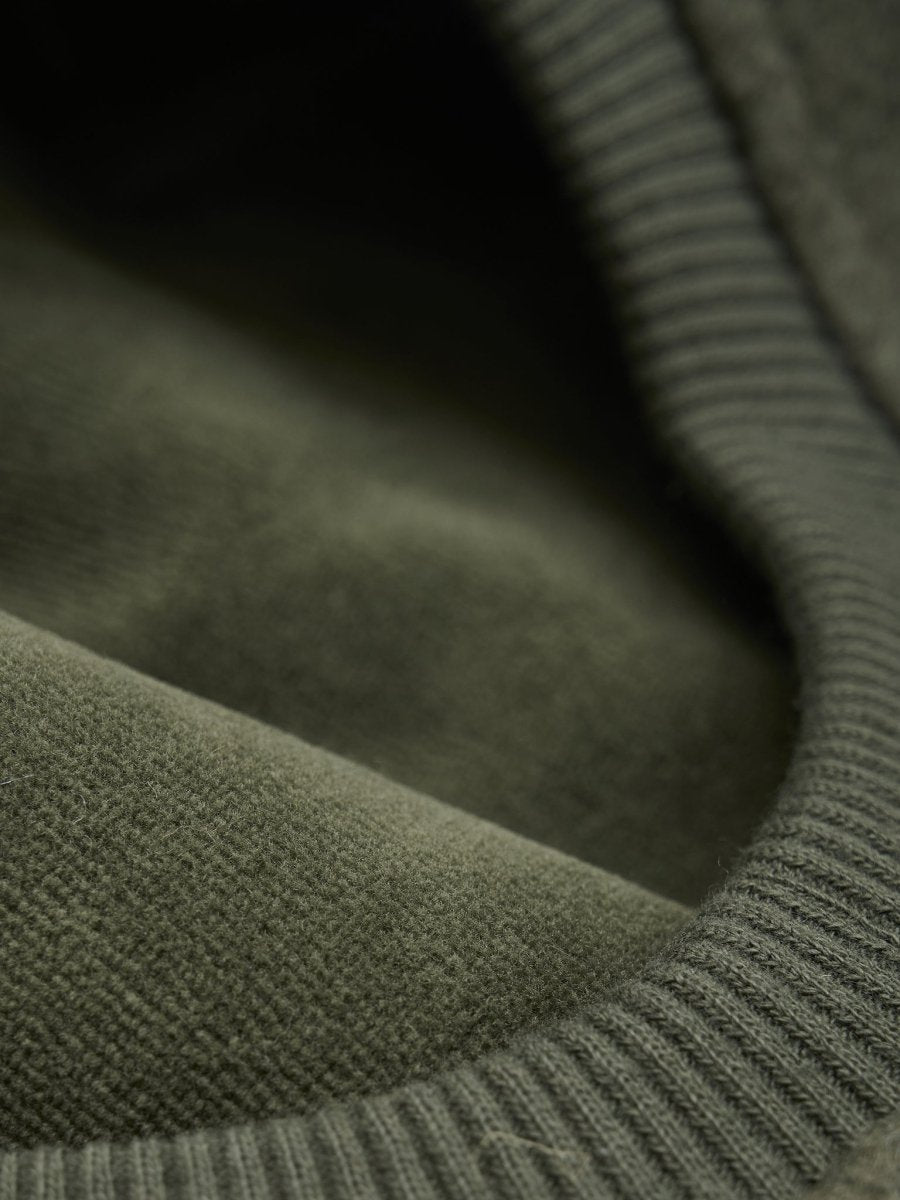 HUTTEliHUT | Balaclava Wool Alpaca Pompoms - Beetle | Torgunns Barneklær AS