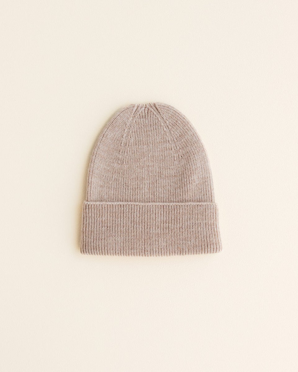 hvid | Beanie Fonzie Newborn - Sand | Torgunns Barneklær AS