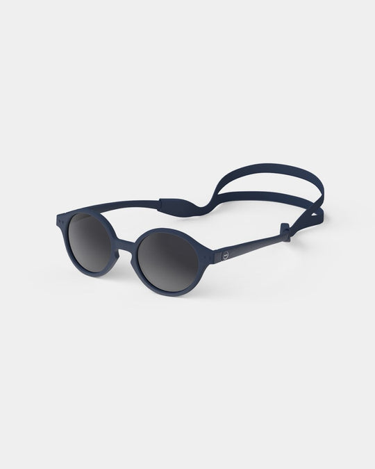 IZIPIZI Kids | Solbriller 9 - 36mnd - Denim Blue | Torgunns Barneklær AS