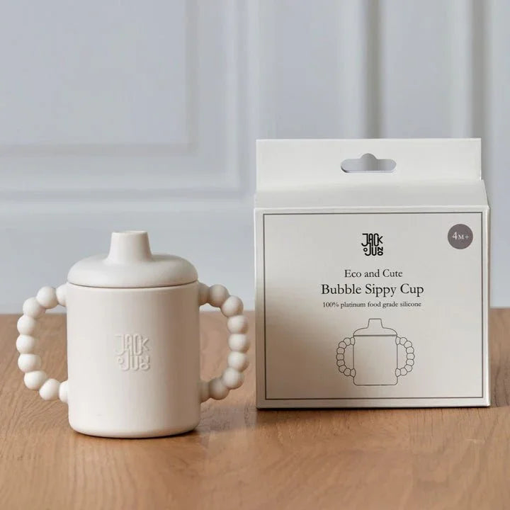Hvit sippy cup med perlehåndtak, 4m+, 100% platinumsilikon – babyutstyr for små barn