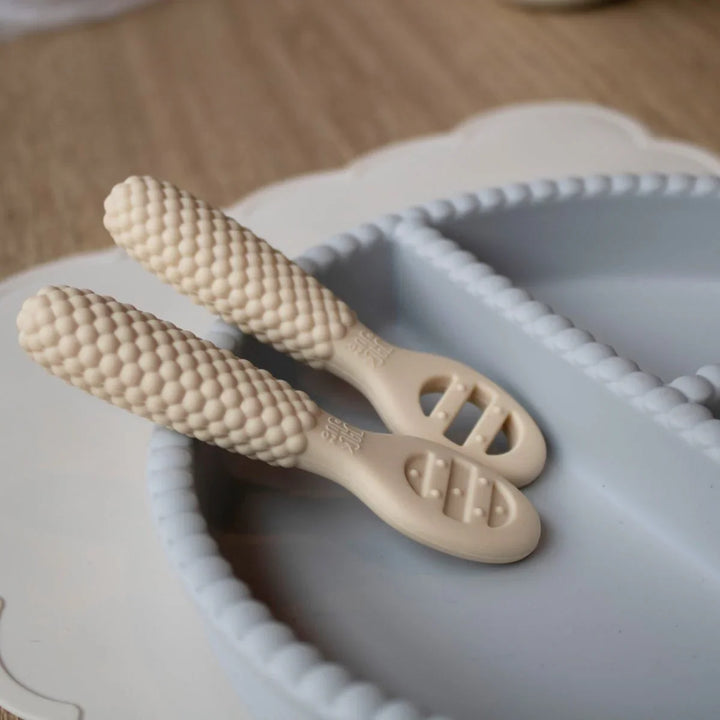 Barneserviser med maisformet håndtak, ideelle for babyutstyr og småbarns matting