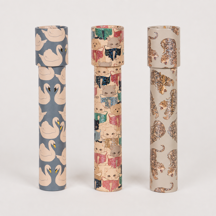 Konges Sløjd Kaleidoscope FSC – Like Cats and Dogs / Panthera / Swan