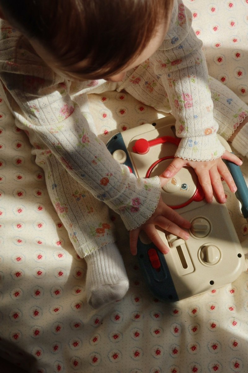 Konges Sløjd | BABY BOOMBOX musikkleke – Multi | Torgunns Barneklær AS