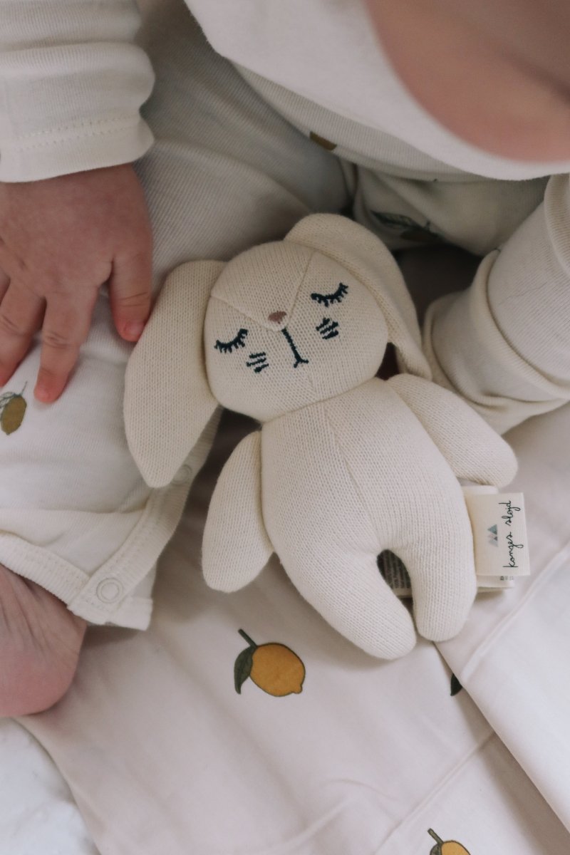 Konges Sløjd | Mini Rabbit kosedyr – Off White | Torgunns Barneklær AS