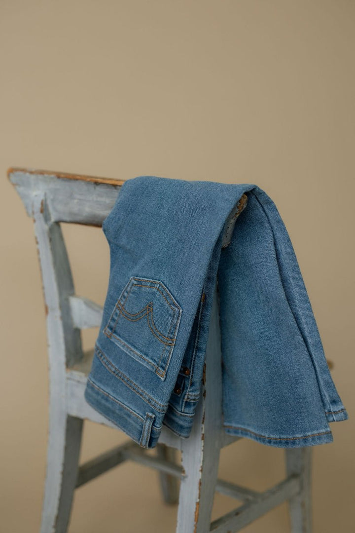 Levis 726 High Rise Flare Jean - Clean Getaway | Torgunns Barneklær AS