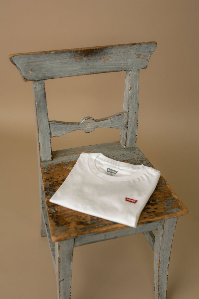 Levis Batwing Chest Hit T-skjorte – White | Torgunns Barneklær AS