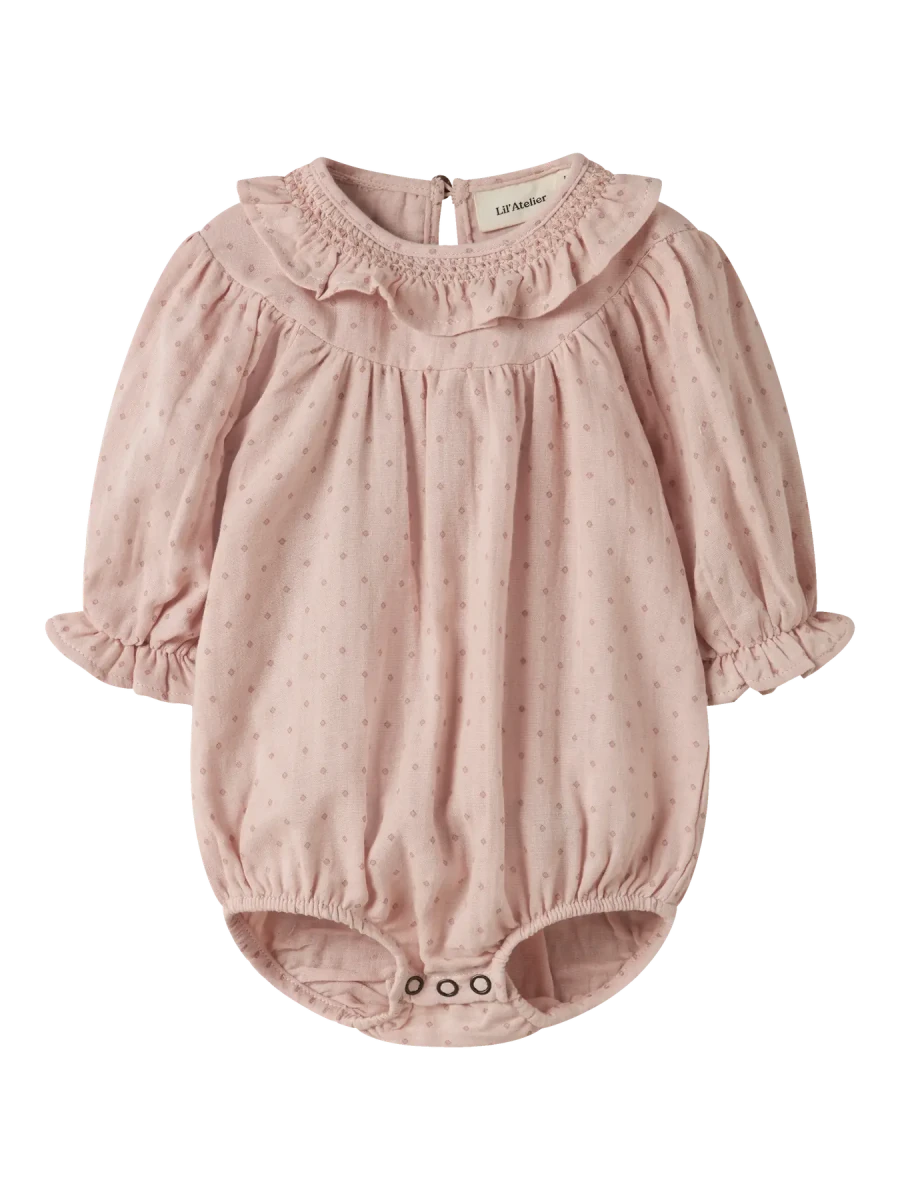Lil' Atelier Baby DEMBE LS LOOSE ROMBER - Peach Whip | Torgunns Barneklær AS