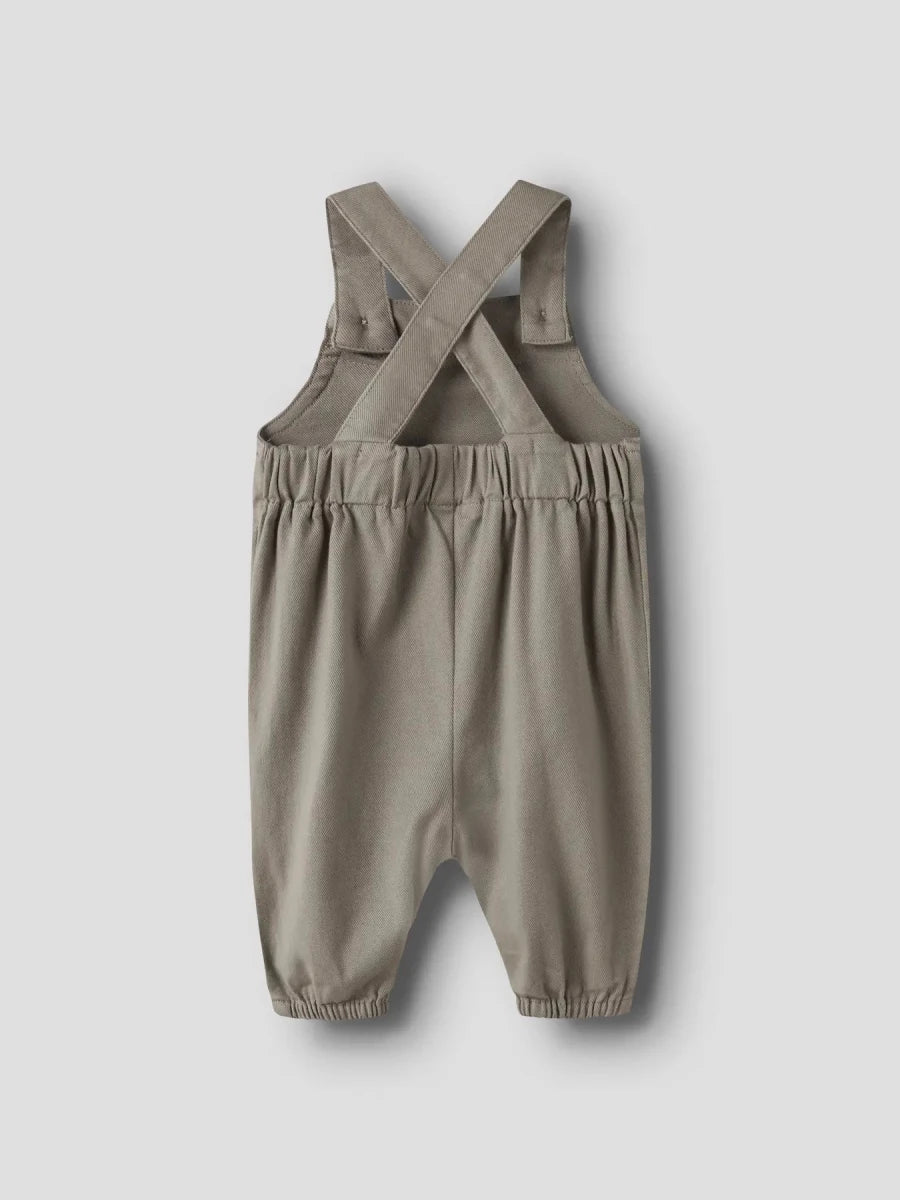 Lil' Atelier Baby DOREEN LOOSE TWILL OVERALL - Overland Trek | Torgunns Barneklær AS