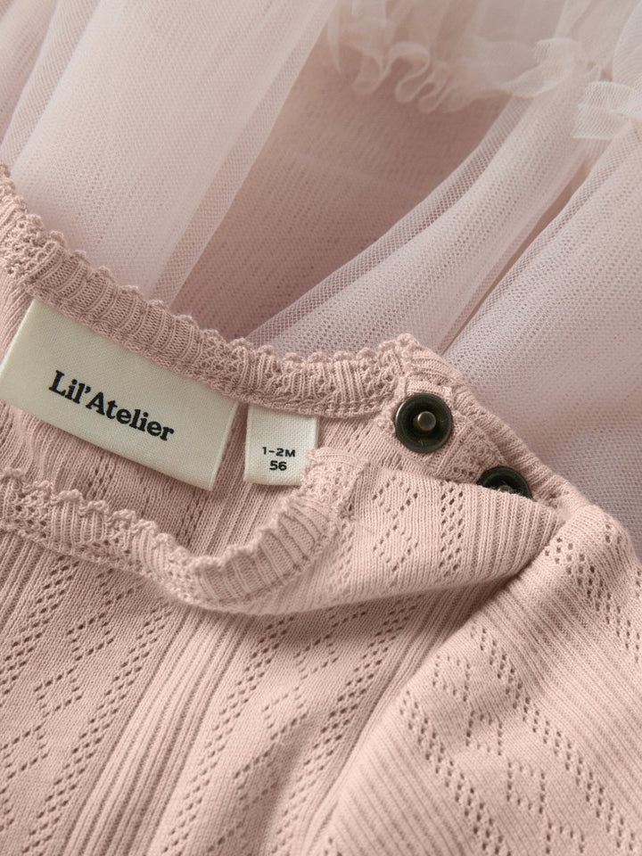 Lil Atelier Baby FANELLA Tyll bodykjole - Peach Whip | Torgunns Barneklær AS
