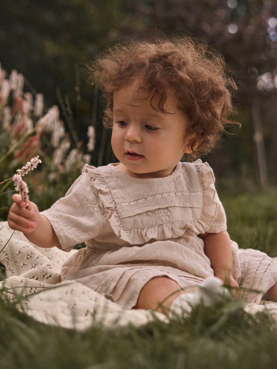 Lil Atelier Baby FERONIA LOOSE bodykjole - Pumice Stone | Torgunns Barneklær AS