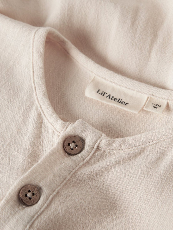 Lil Atelier Baby FREDDIE LOOSE bodyskjorte - Coconut Milk | Torgunns Barneklær AS
