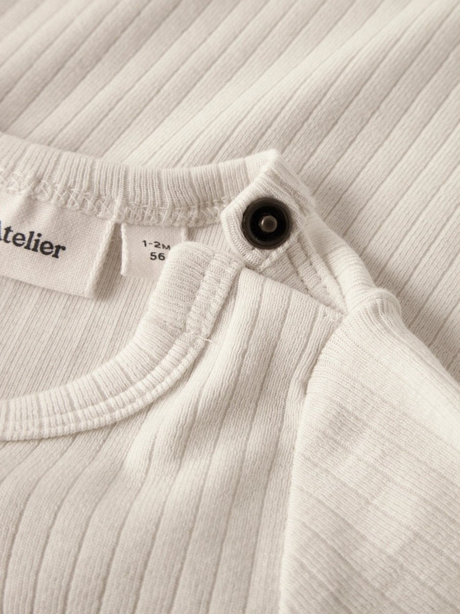 Lil' Atelier Baby GABO BIB LS SLIM BODY - Turtledove | Torgunns Barneklær AS