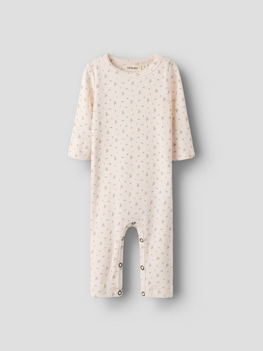 Lil' Atelier Baby GAGO LS NIGHTSUIT - Almost Mauve | FLOWERS | Torgunns Barneklær AS