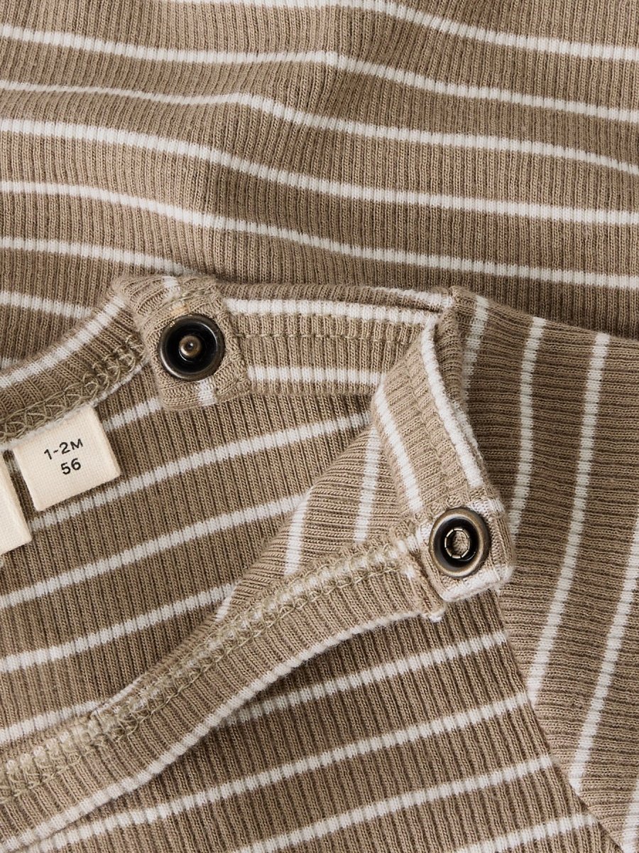 Lil' Atelier Baby GAGO LS NIGHTSUIT - Sepia Tint Stripes | Torgunns Barneklær AS