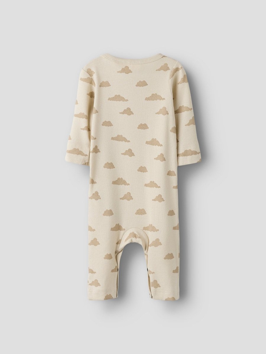 Lil' Atelier Baby GAGO LS NIGHTSUIT - Turtledove | SKY | Torgunns Barneklær AS