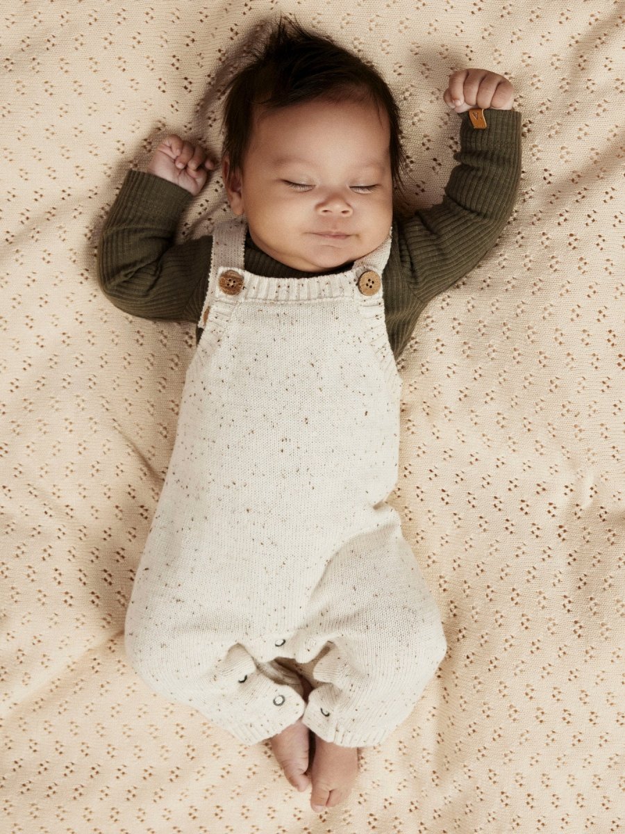 Lil' Atelier Baby GALTO FIG KNIT OVERALL - Turtledove | Torgunns Barneklær AS