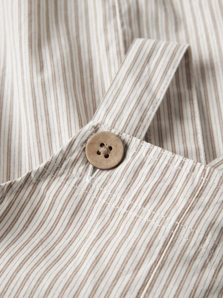 Lil Atelier Baby HELO LOOSE kort overall - Coconut Milk | Coca Mocha | Torgunns Barneklær AS