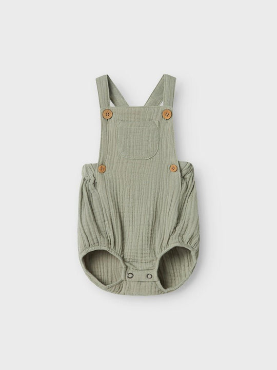 Lil' Atelier Baby JANU LOOSE ROMBER - Seagrass | Torgunns Barneklær AS