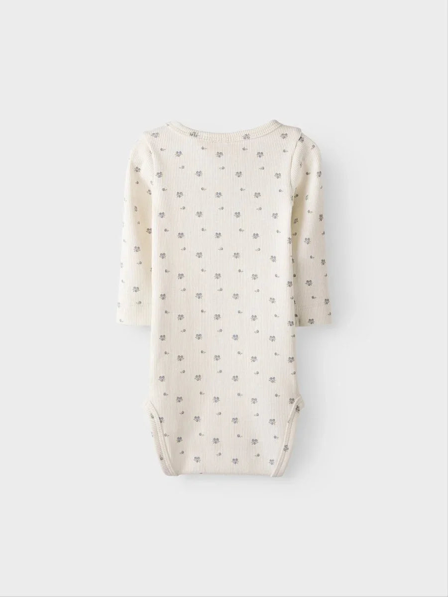 Lil Atelier Baby LAGO MIO SLIM body - Coconut Milk | Blueberry | Torgunns Barneklær AS