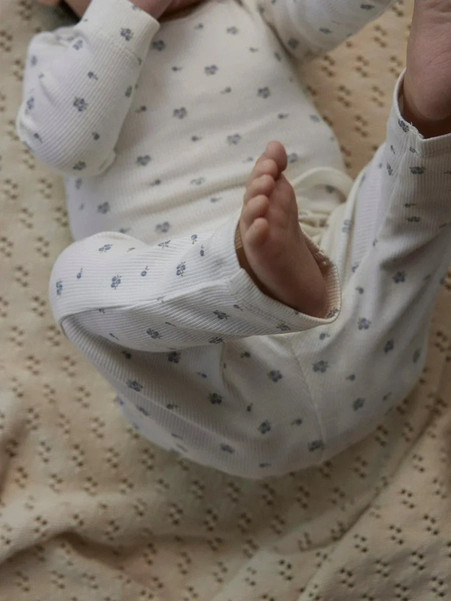 Lil Atelier Baby LAGO MIO SLIM body - Coconut Milk | Blueberry | Torgunns Barneklær AS