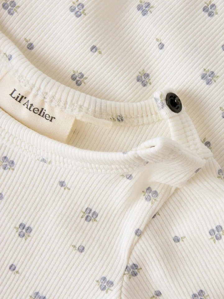 Lil Atelier Baby LAGO MIO SLIM body - Coconut Milk | Blueberry | Torgunns Barneklær AS