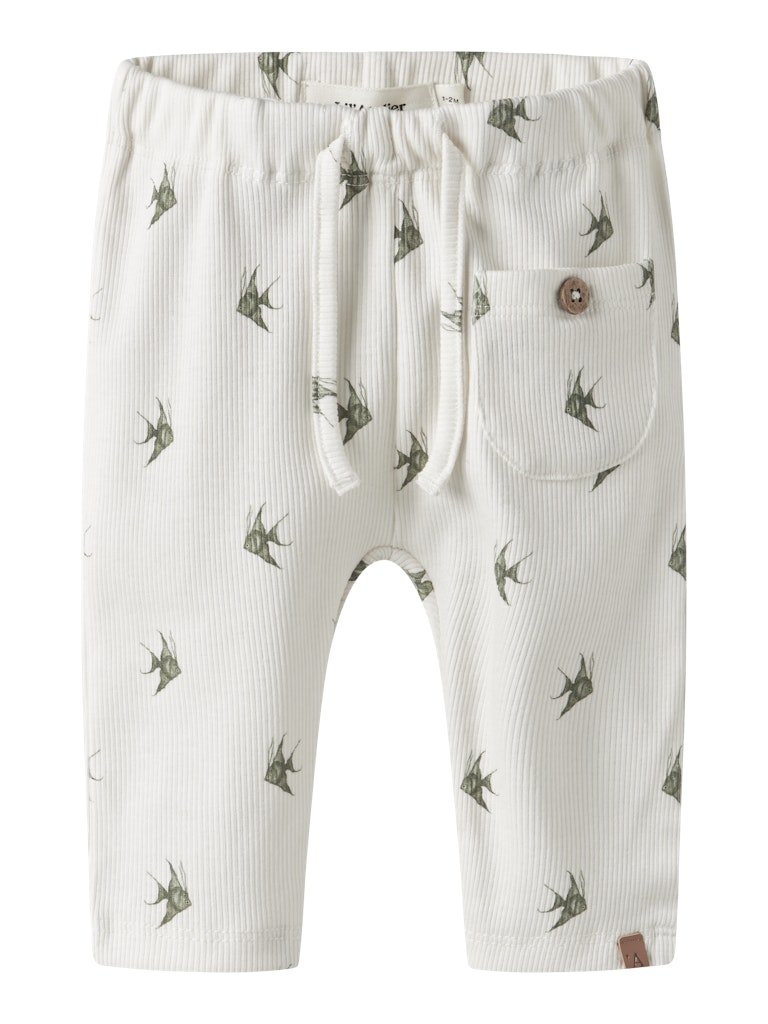 Lil' Atelier Baby LAVO EKO LOOSE PANT - Coconut Milk Fish | Torgunns Barneklær AS