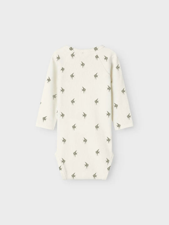 Lil' Atelier Baby LAVO ENI LS SLIM BODY - Coconut Milk Fish | Torgunns Barneklær AS