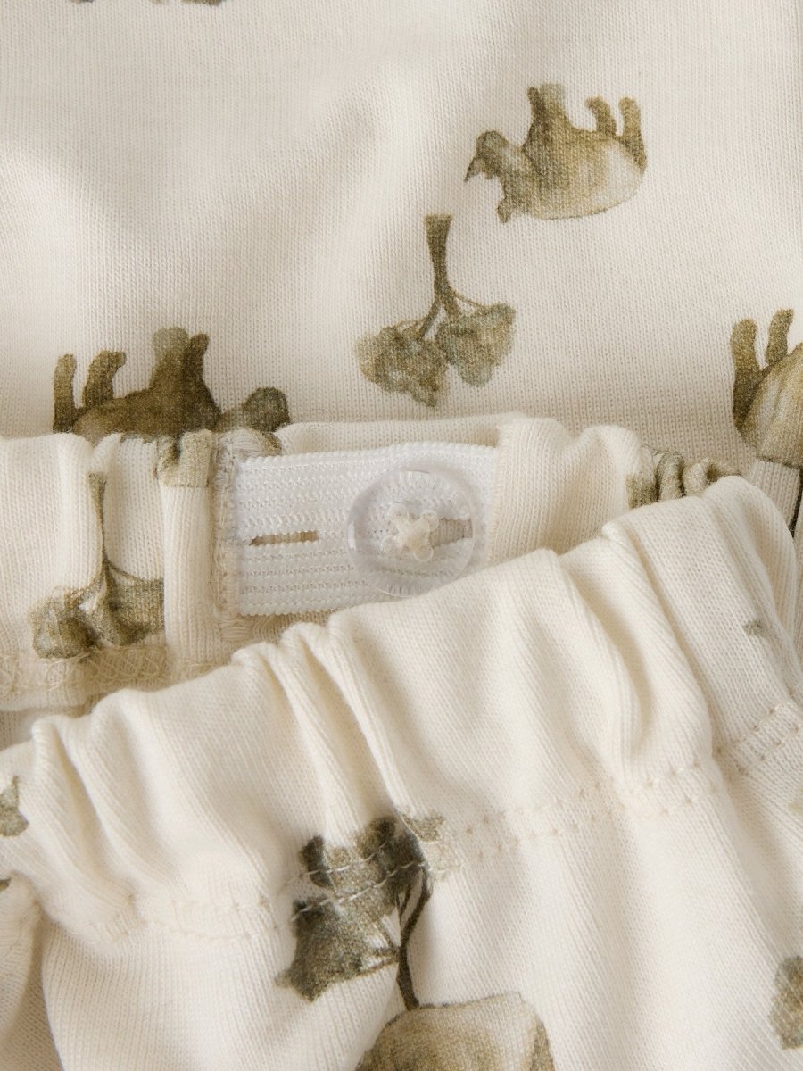 Lil' Atelier Baby Layo Loose Pant - Coconut Milk Rhino | Torgunns Barneklær AS