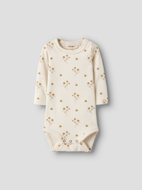 Lil' Atelier Baby LAYO SIG LS SLIM BODY - Coconut Milk | FLOWER YELLOW | Torgunns Barneklær AS