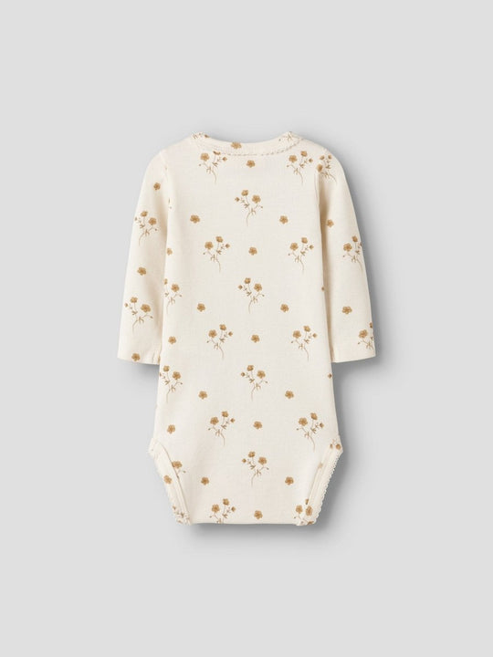 Lil' Atelier Baby LAYO SIG LS SLIM BODY - Coconut Milk | FLOWER YELLOW | Torgunns Barneklær AS