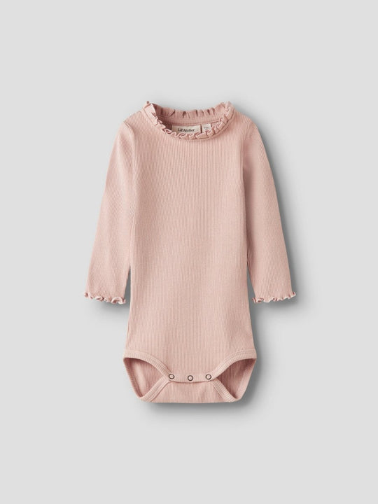 Lil' Atelier Baby NORA LS SLIM BODY - Cameo Rose | Torgunns Barneklær AS