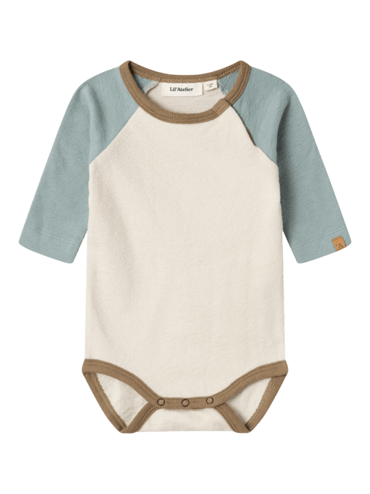 Lil' Atelier Baby NUNAN LS NREG BODY - Birch | Torgunns Barneklær AS