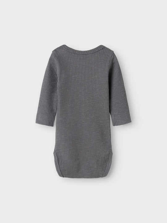 Lil' Atelier Baby RAJO MAB LS SLIM BODY - Poppy Seed | Torgunns Barneklær AS