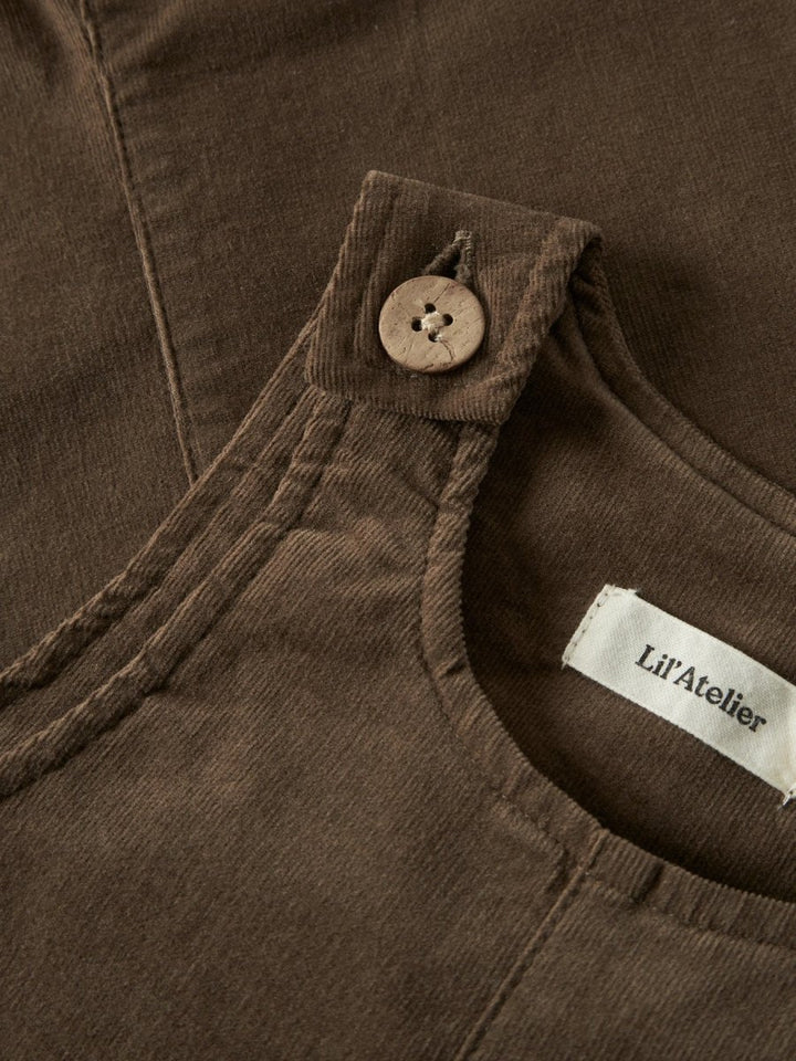 Lil’ Atelier Baby SOMBA Loose Cord Overall – Teak | Torgunns Barneklær AS