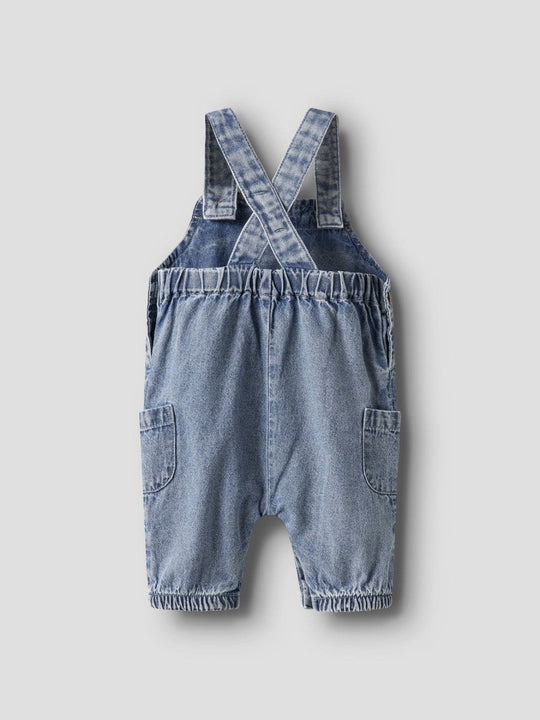 Lil' Atelier Baby TAYA LOOSE DENIM OVERALL - Medium Blue Denim | Torgunns Barneklær AS