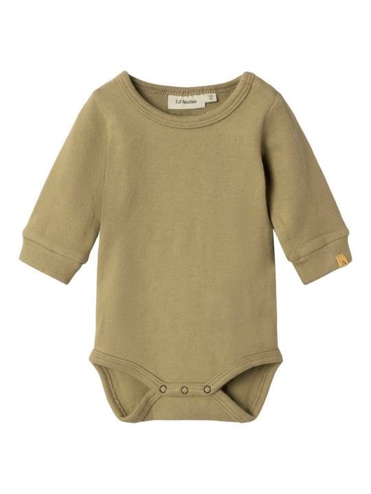 Lil' Atelier Baby THORO HIM LS SLIM BODY - Petrified Oak | Torgunns Barneklær AS