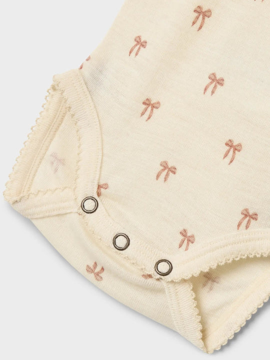 Lil' Atelier Baby WOOL NALU LS SLIM BODY NOOS - Turtledove Melange | Bow | Torgunns Barneklær AS