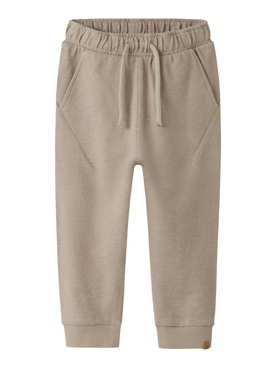 Lil' Atelier Mini DIAS DAN LOOSE SWEAT PANT - Oxford Tan | Torgunns Barneklær AS