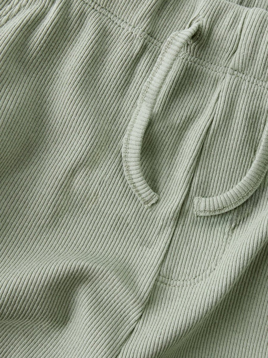 Lil' Atelier Mini GAGO KNA SHORTS - Seagrass | Torgunns Barneklær AS