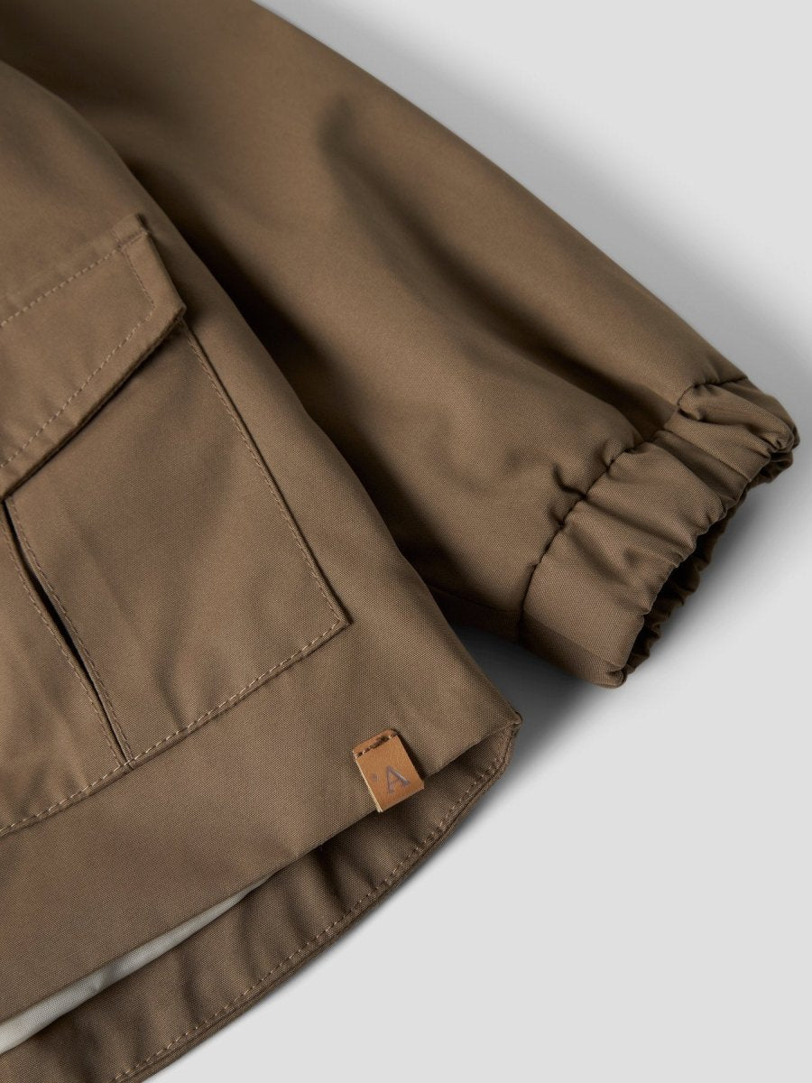 Lil' Atelier Mini GOLO NEO vanntett overgangsjakke - Shitake | Torgunns Barneklær AS