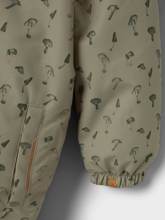 Lil' Atelier Mini LASNOW10 Vinterdress - Overland Trek | MUSHROOM | Torgunns Barneklær AS