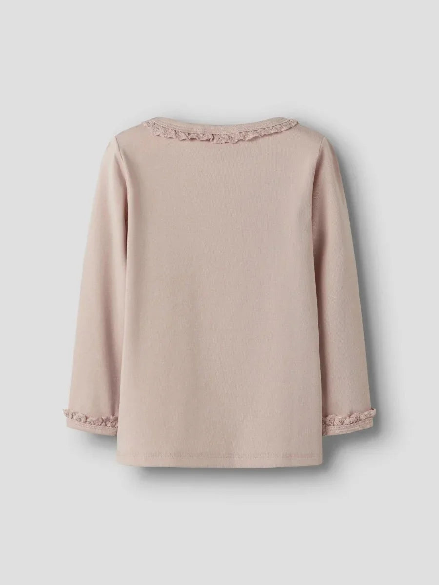 Myk rosa langærmet barnebluse med kantdetaljer, perfekt for baby og småbarn 0-8 år